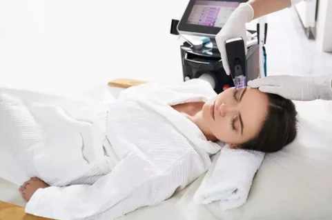 Girl getting Morpheus8 treatment | Coral Spring Med Spa | Coral Springs, FL